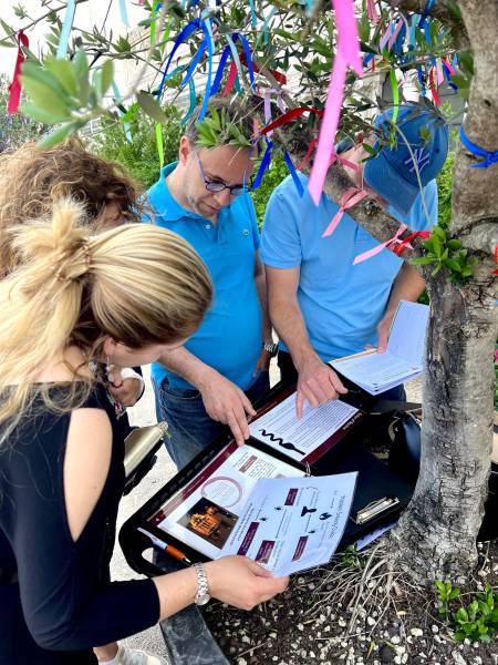 Séminaire et team-building activité post-réunion en devenant un enquêteur sur Lyon et sa région