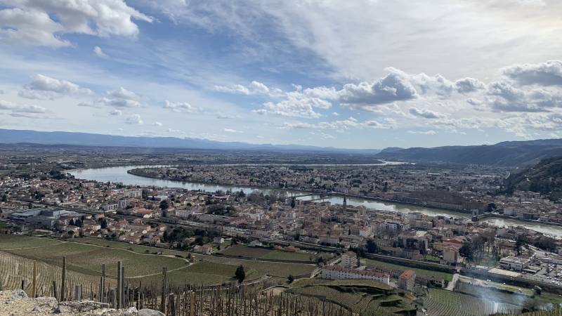 Circuit viticole dans le Rhône et sa vallée proche de Lyon