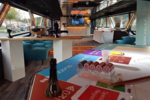 Soirée avec animation oenologique sur un bateau à Lyon
